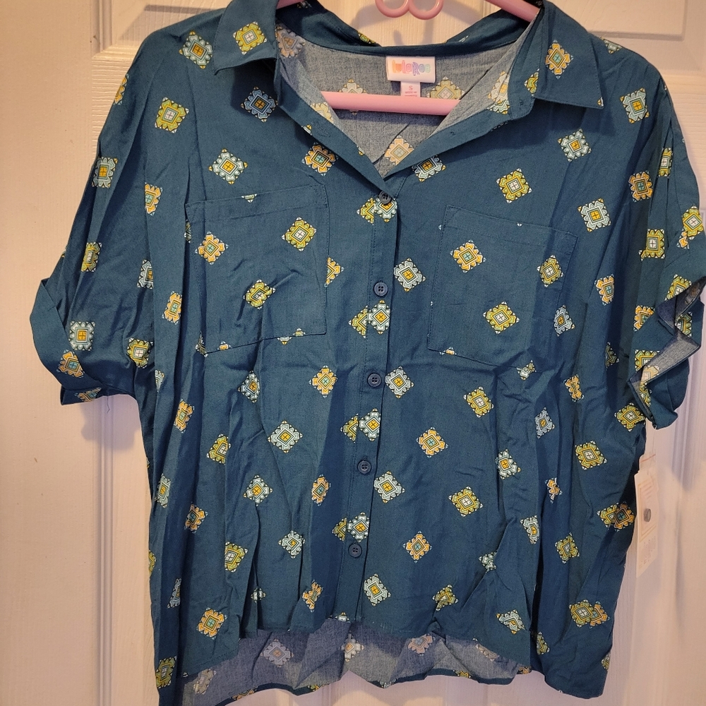 LuLaRoe Amy blouse
